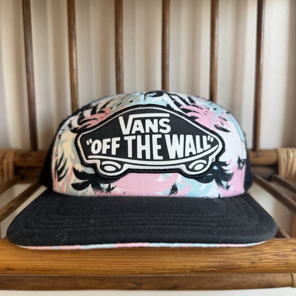 VANS Off The Wall Pink Palm Tree Mesh Snapback Trucker Hat Cap